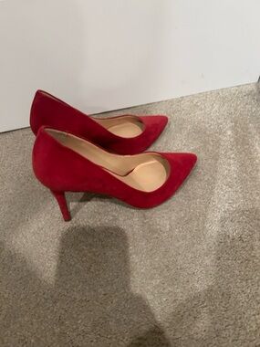 Jessica Simpson Red Suede Pointed-Toe Pumps Heels Size 7